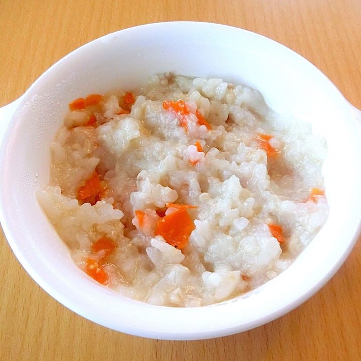 離乳食 中期 鶏ひき肉とにんじんのおかゆ レシピ 作り方 By 安くて 早くて 美味しい 楽天レシピ 離乳食 中期 鶏ひき肉とにんじんのおかゆ レシピ 作り方 By 安くて 早くて 美味しい 楽天レシピ